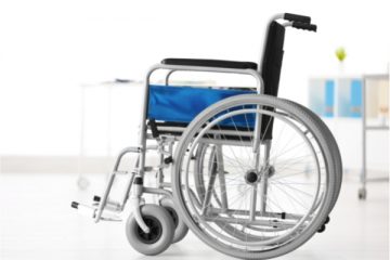 ultralahki invalidski voziček